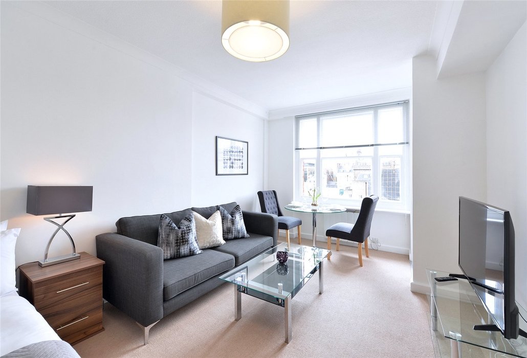  Flat to let in Mayfair,London - Image 2