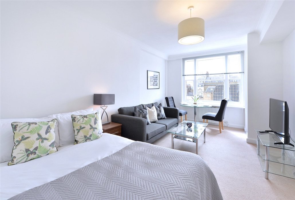  Flat to let in Mayfair,London - Image 1