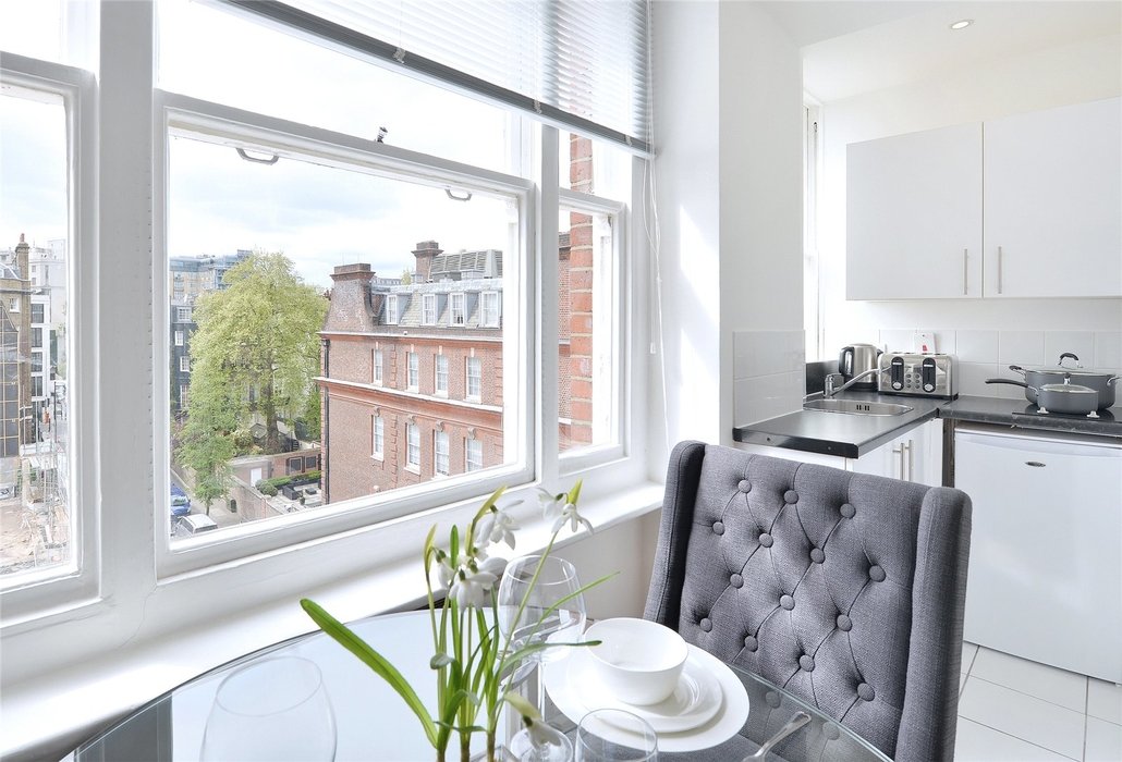  Flat to let in Mayfair,London - Image 5