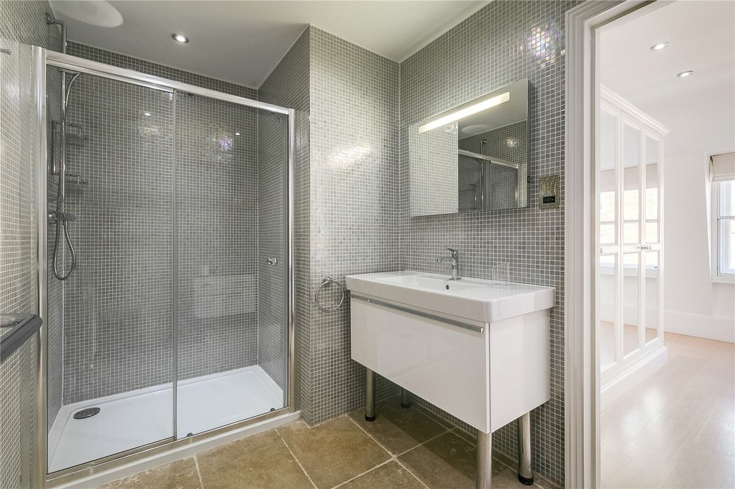 2 bedroom Flat new instruction in Mayfair,London - Image 9