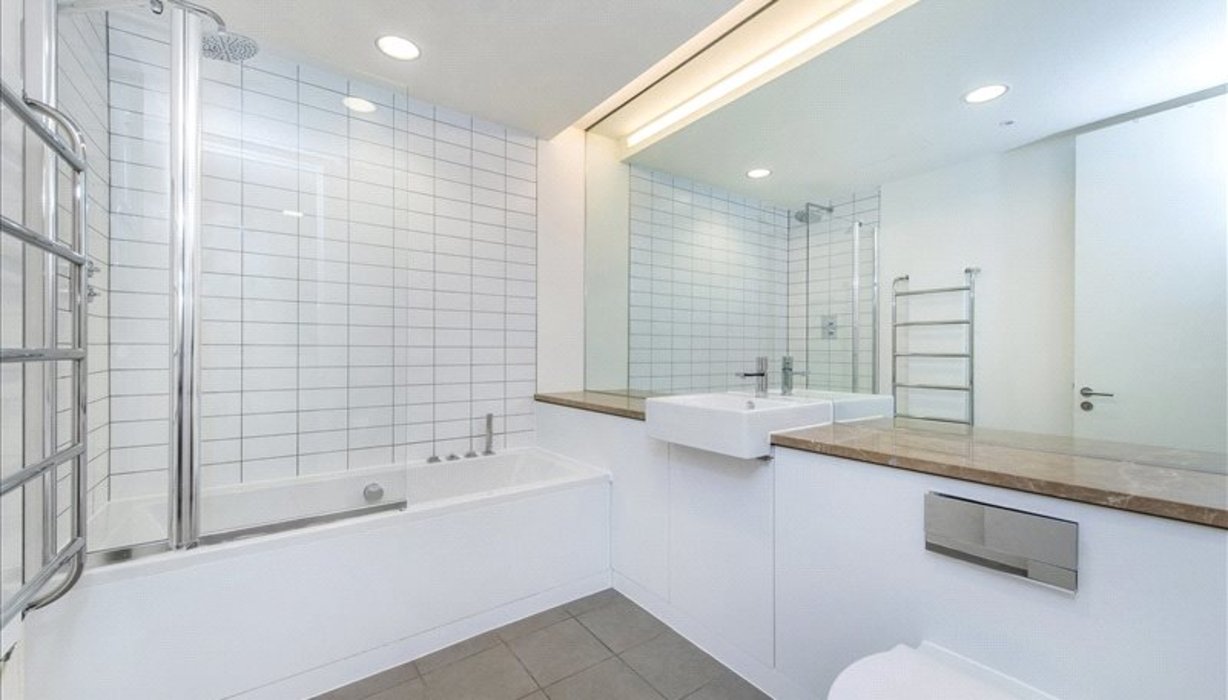 2 bedroom Flat new instruction in Chelsea,London - Image 4