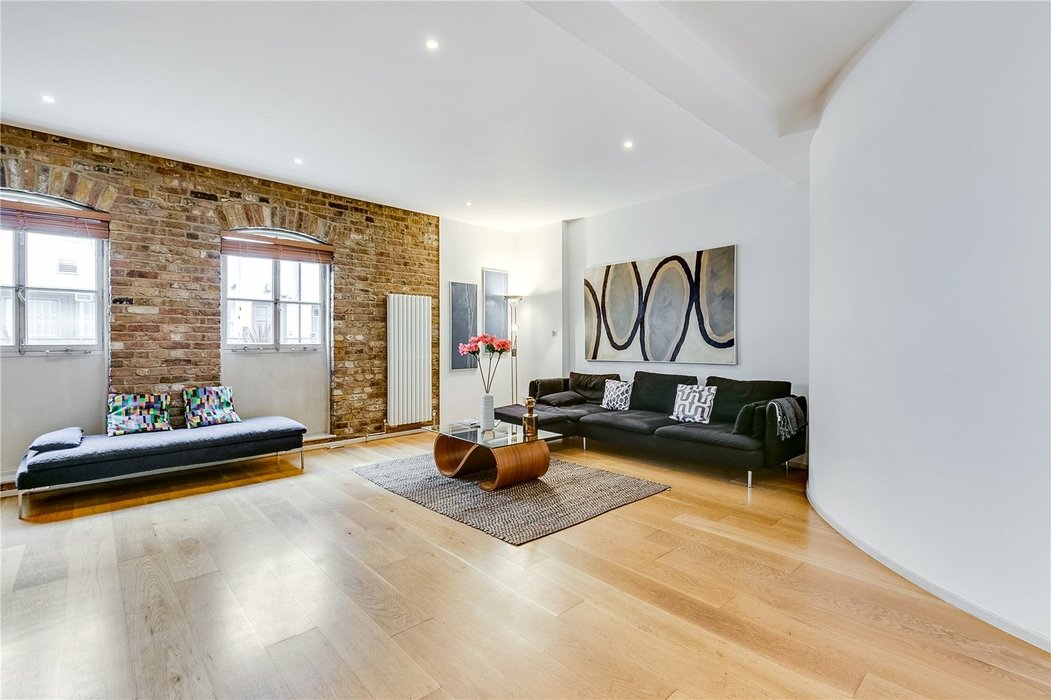 2 bedroom Flat let in Bayswater,London - Image 3