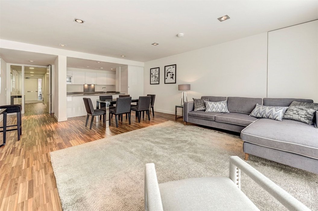 2 bedroom Flat to let in Chelsea,London - Image 5
