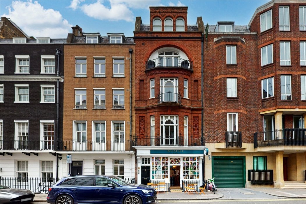  Property to let in Mayfair,London - Image 1