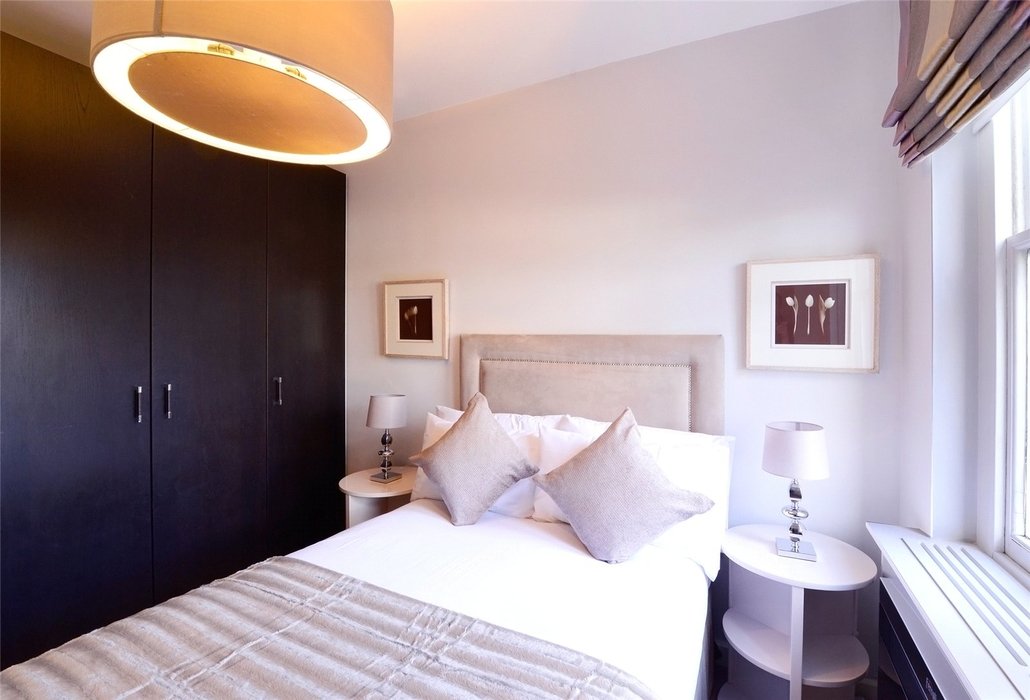 2 bedroom Flat to let in Mayfair,London - Image 6