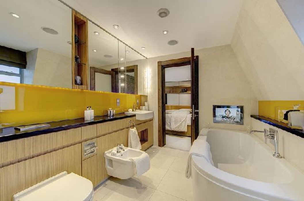 3 bedroom House to let in Mayfair,London - Image 7