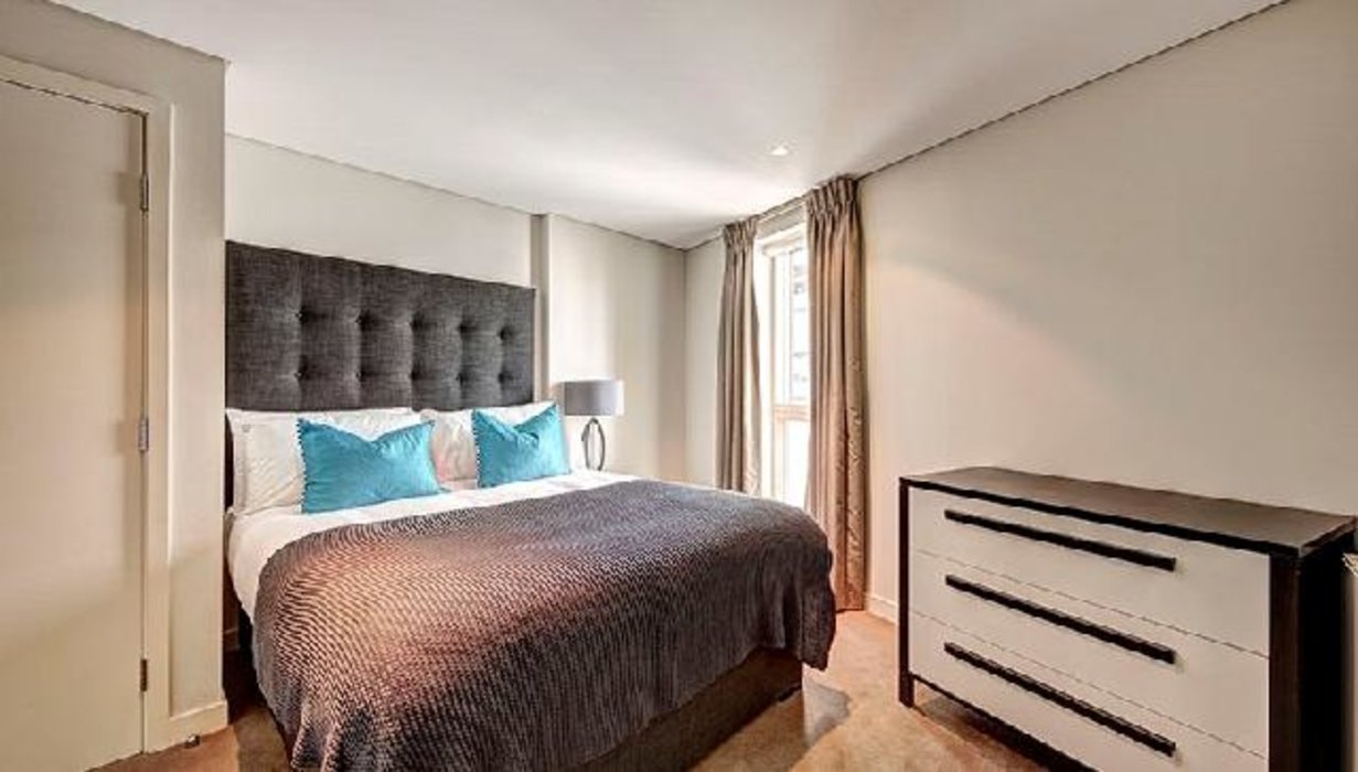 3 bedroom Property new instruction in Paddington,London - Image 2