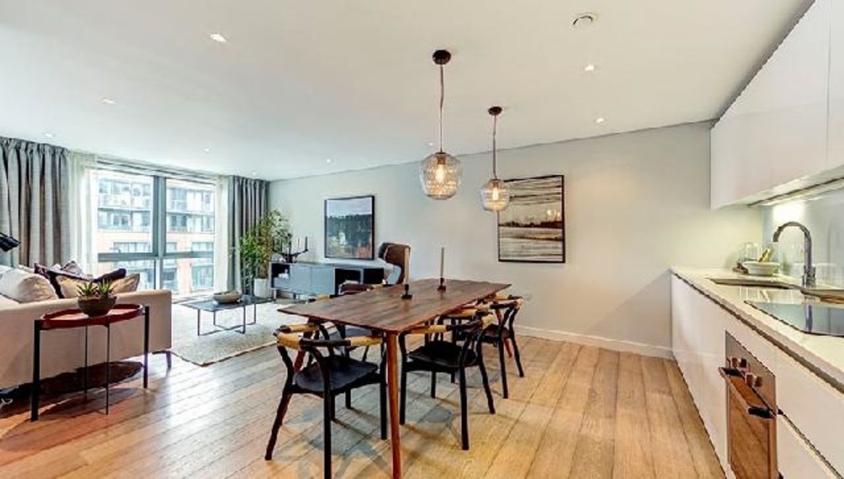 3 bedroom Flat to let in Paddington,London - Image 2