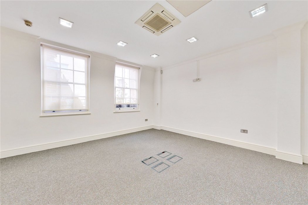  Property to let in Mayfair,London - Image 8