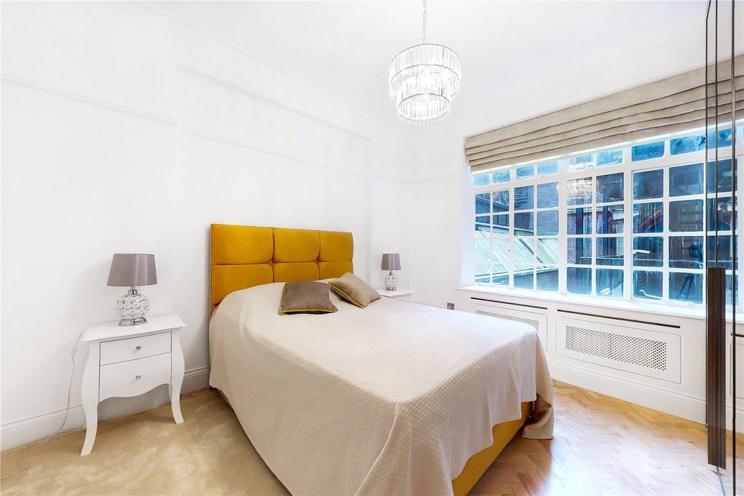 3 bedroom Flat to let in Mayfair,London - Image 12