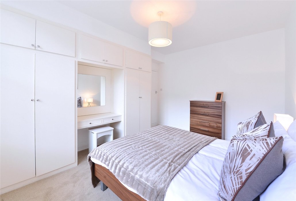 1 bedroom Flat under offer in Mayfair,London - Image 6
