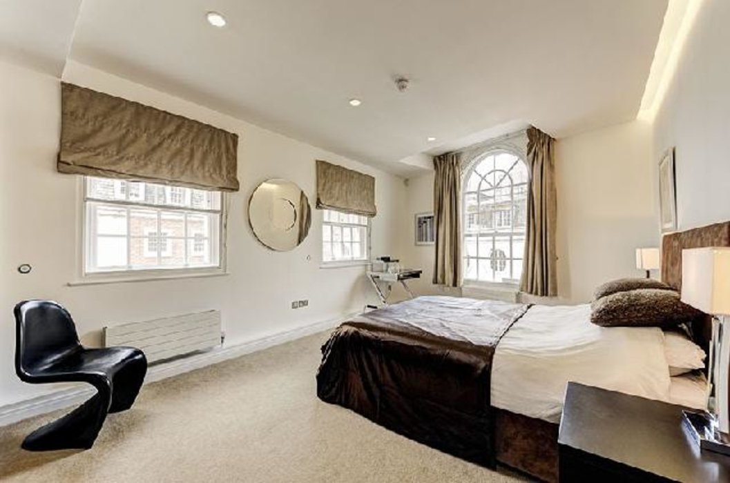 3 bedroom Flat let in Mayfair,London - Image 4