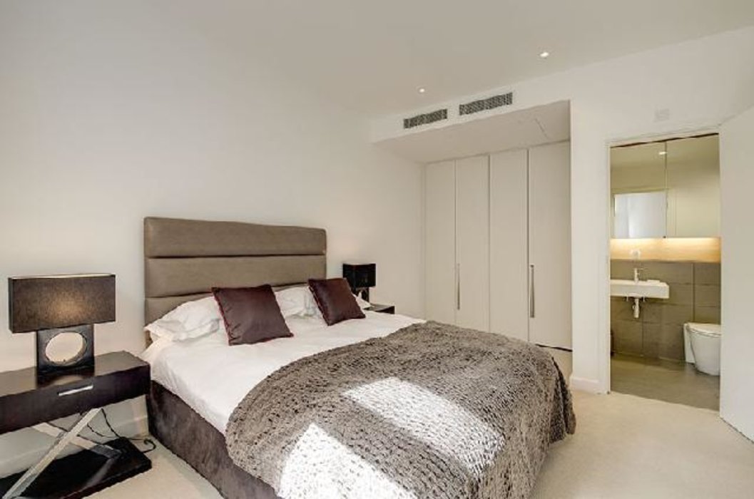 2 bedroom Flat under offer in Marylebone,London - Image 4