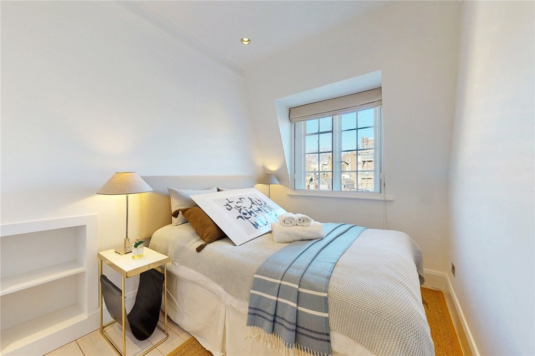 2 bedroom Flat let in Mayfair,London - Image 11