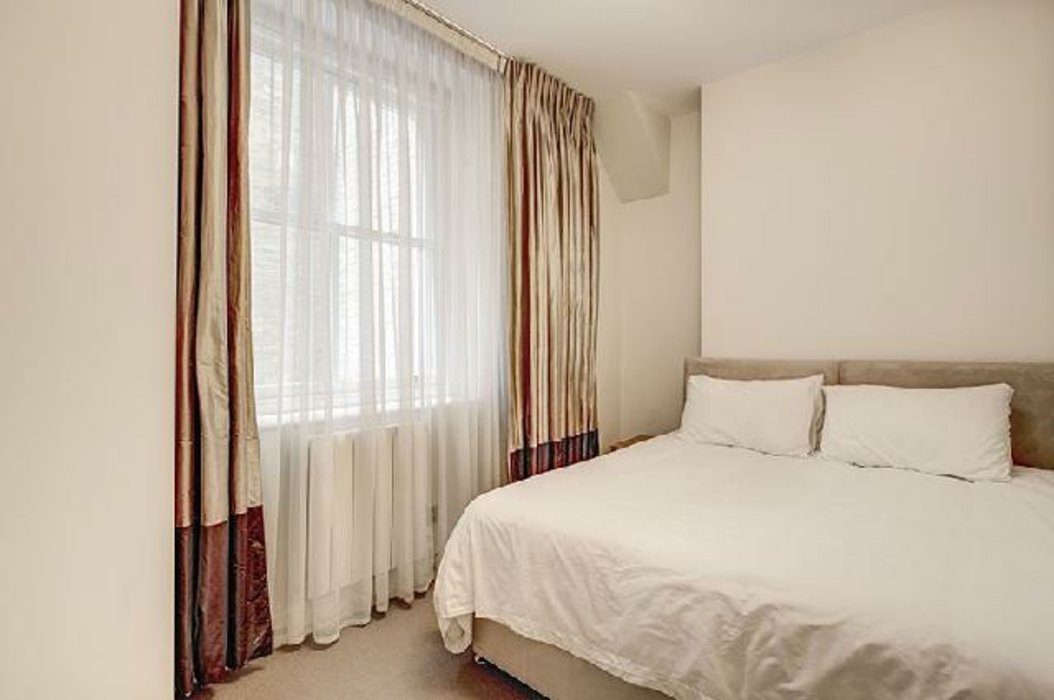2 bedroom Flat to let in Marylebone,London - Image 3