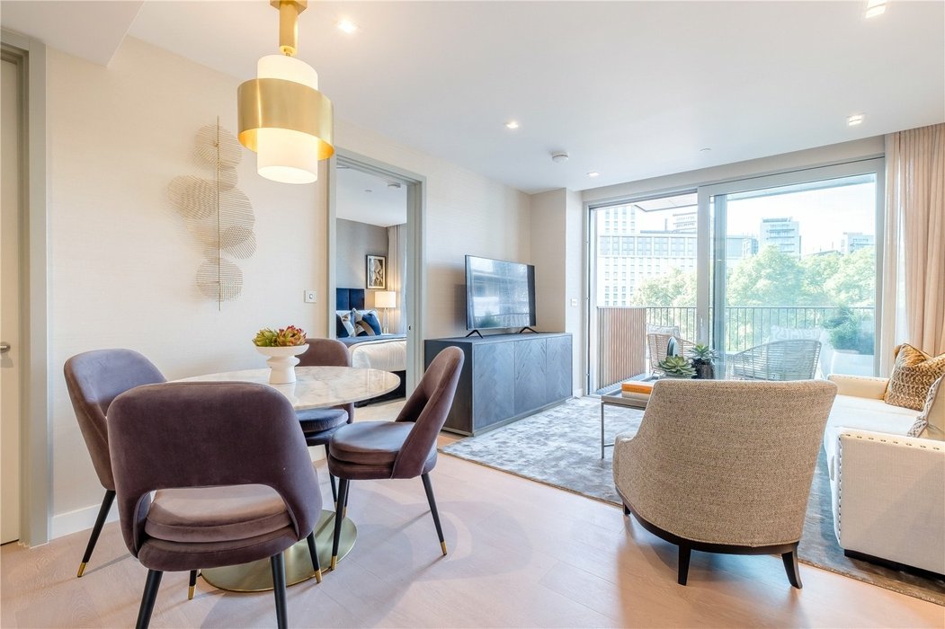 1 bedroom Flat for sale in West End Gate,London - Image 1
