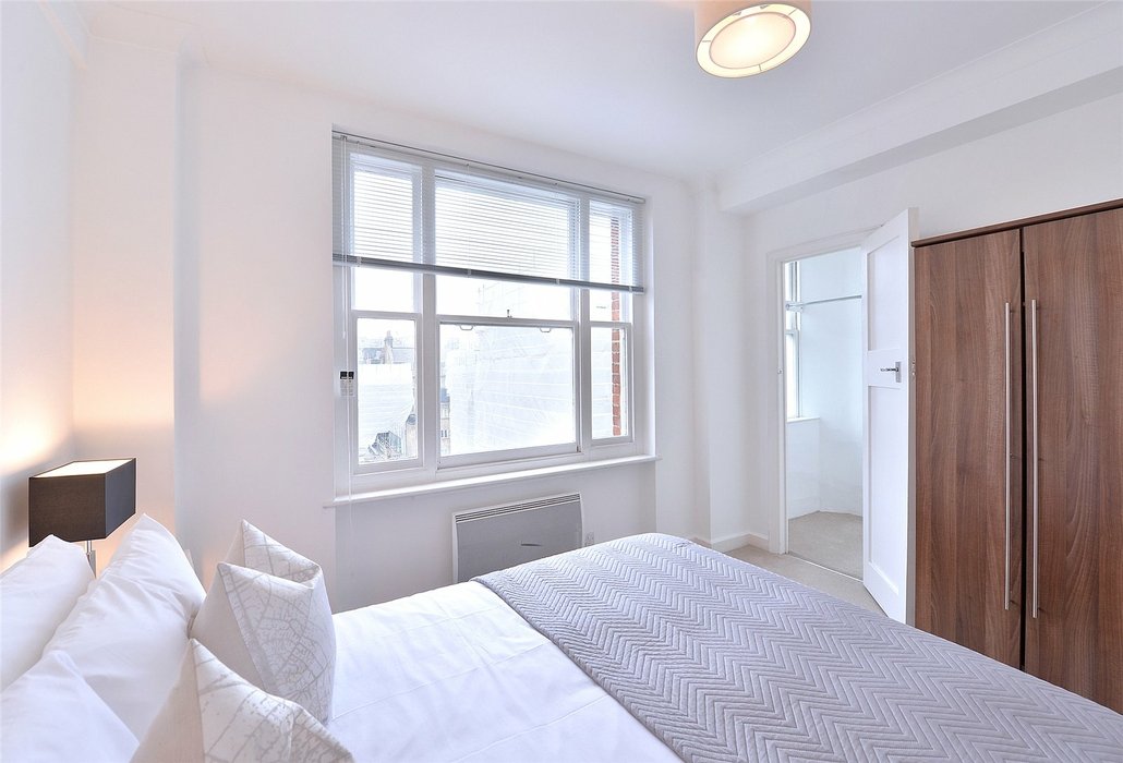 2 bedroom Flat new instruction in Mayfair,London - Image 5