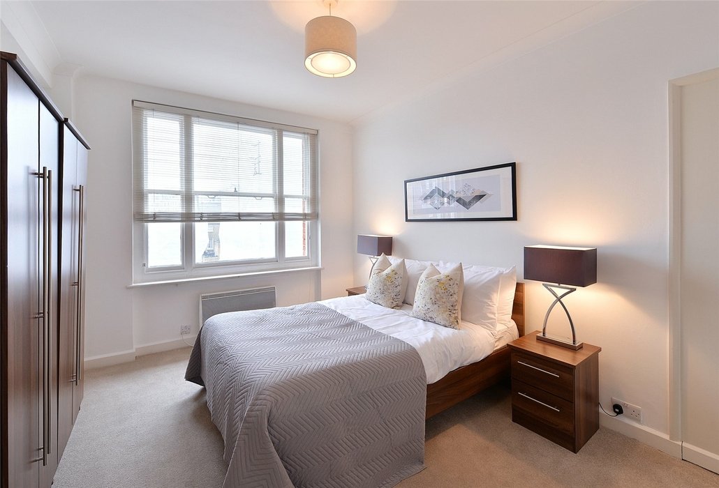2 bedroom Flat new instruction in Mayfair,London - Image 6