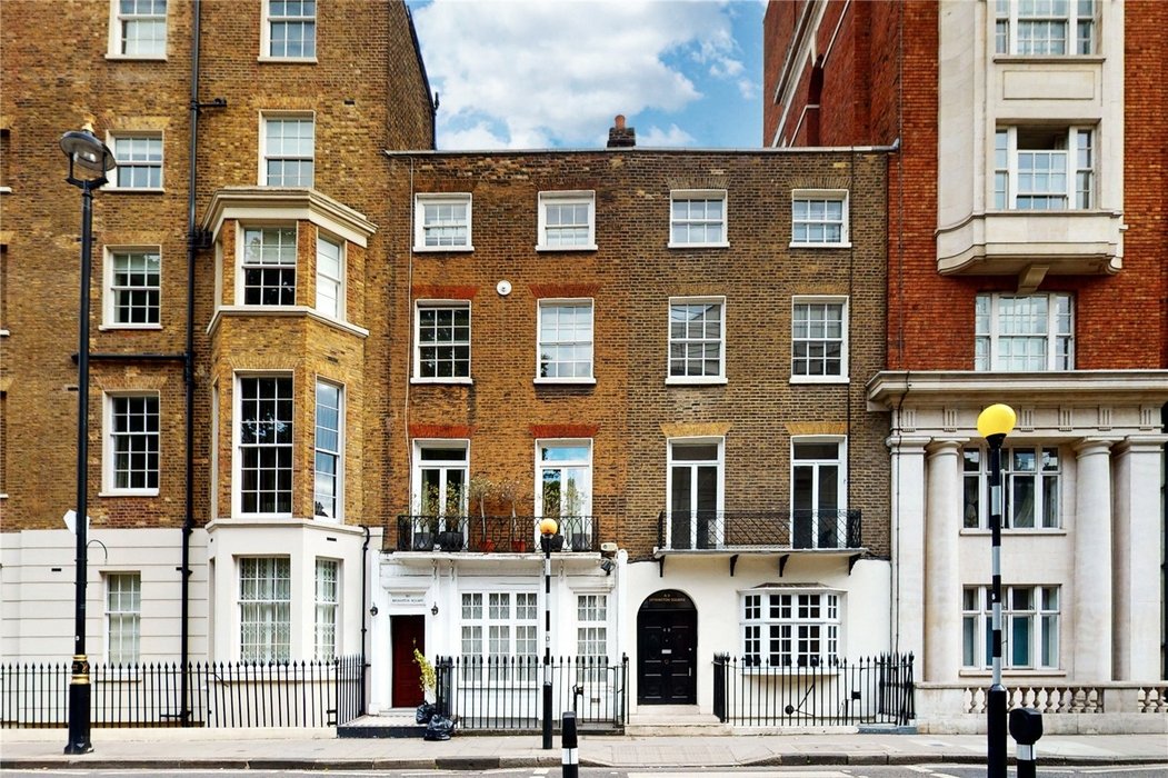 3 bedroom Property for sale in Marylebone,London - Image 1