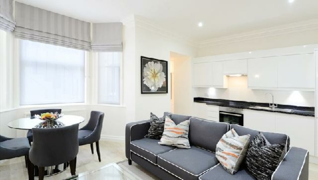 1 bedroom Flat to let in Kensington,London - Image 1