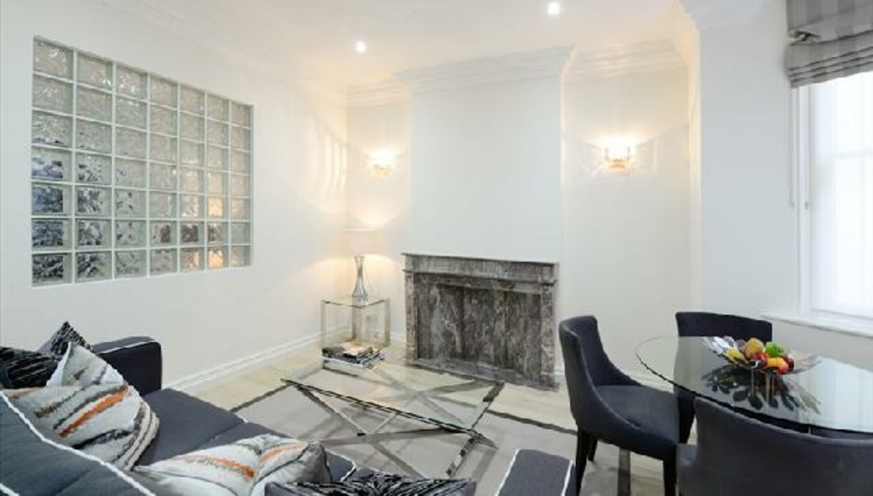 1 bedroom Flat to let in Kensington,London - Image 3