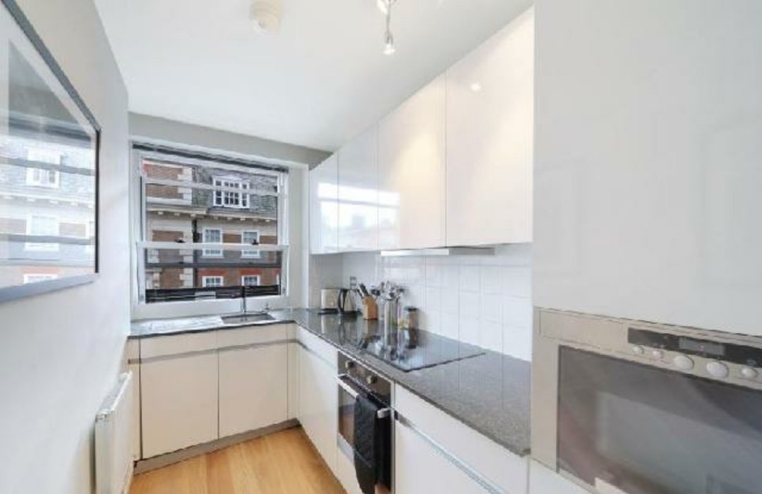 2 bedroom Flat to let in Marylebone,London - Image 3