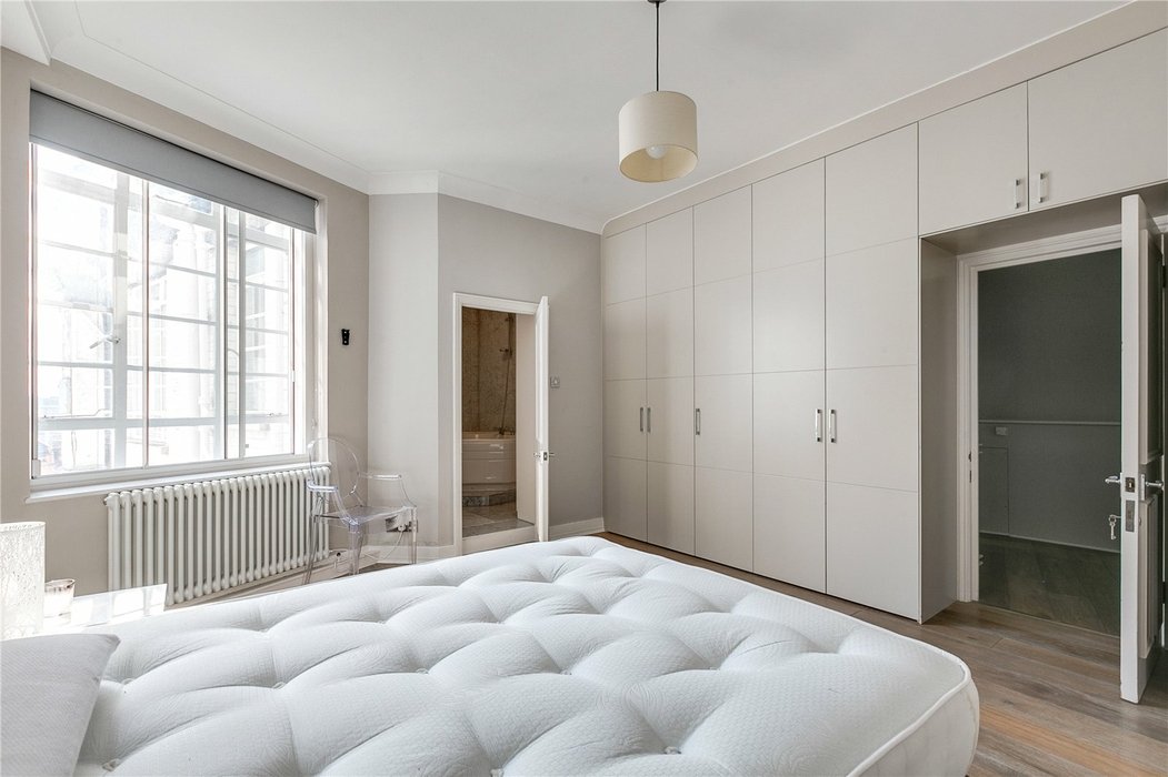 2 bedroom Flat for sale in Knightsbridge,London - Image 6