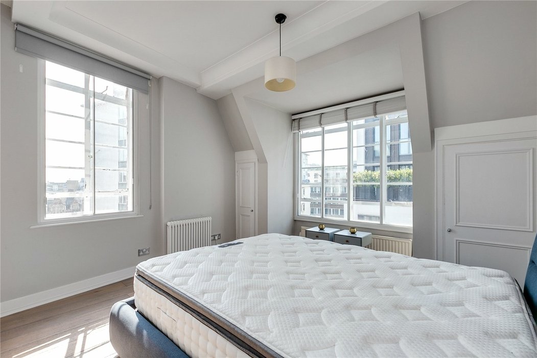 2 bedroom Flat for sale in Knightsbridge,London - Image 7