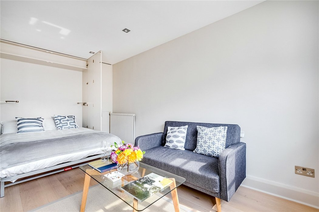  Flat for sale in Chelsea,London - Image 3