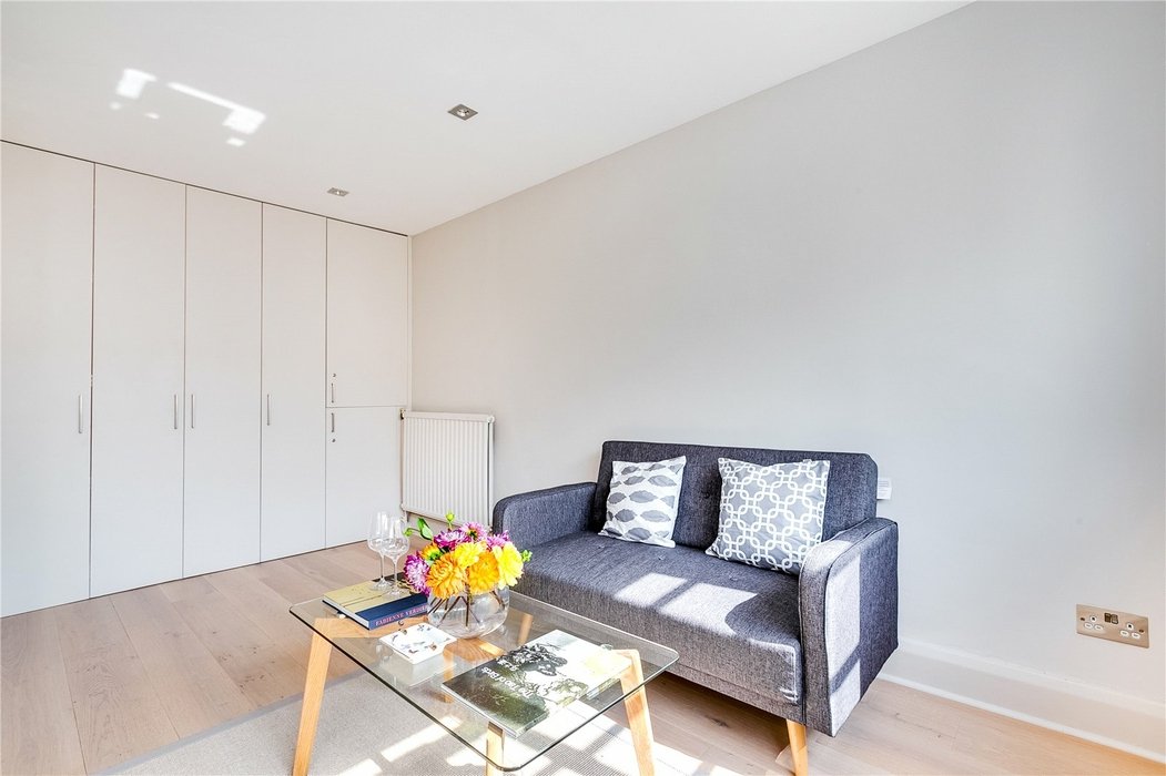  Flat for sale in Chelsea,London - Image 4