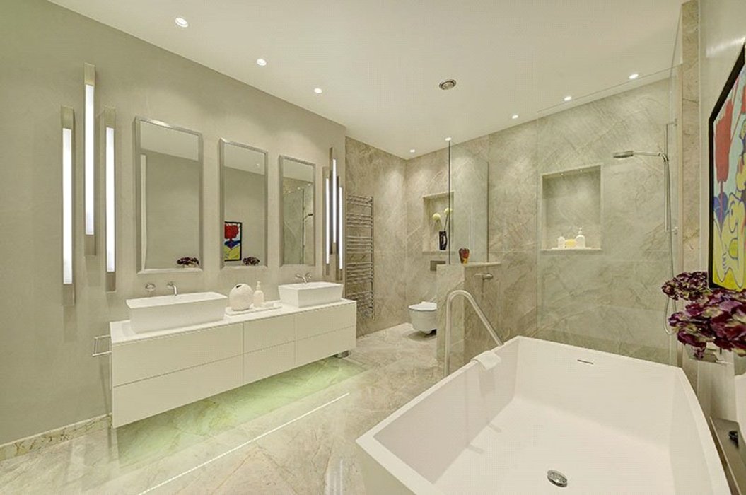 3 bedroom Flat / Apartment,Conversion for sale in Westbourne Grove,London - Image 8