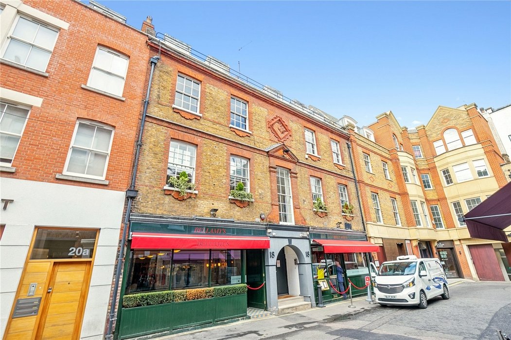 1 bedroom Flat for sale in Mayfair,London - Image 1