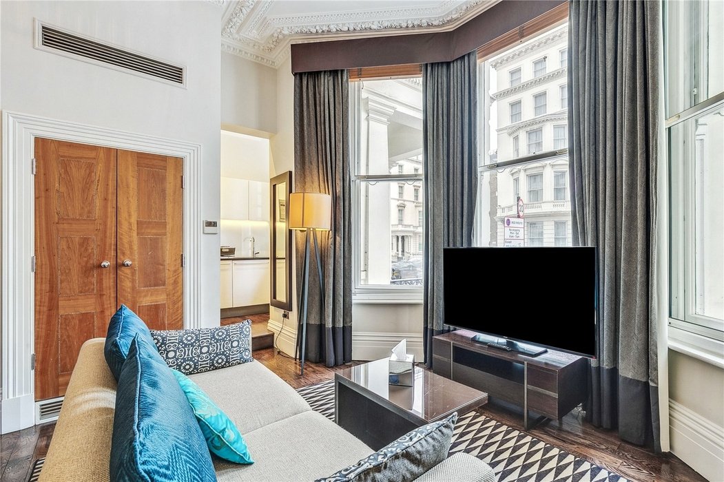 1 bedroom Flat to let in  - Image 3