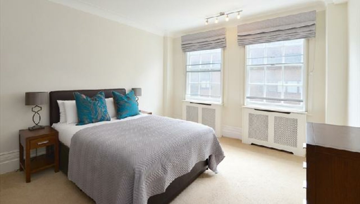5 bedroom Flat new instruction in St Johns Wood,London - Image 4