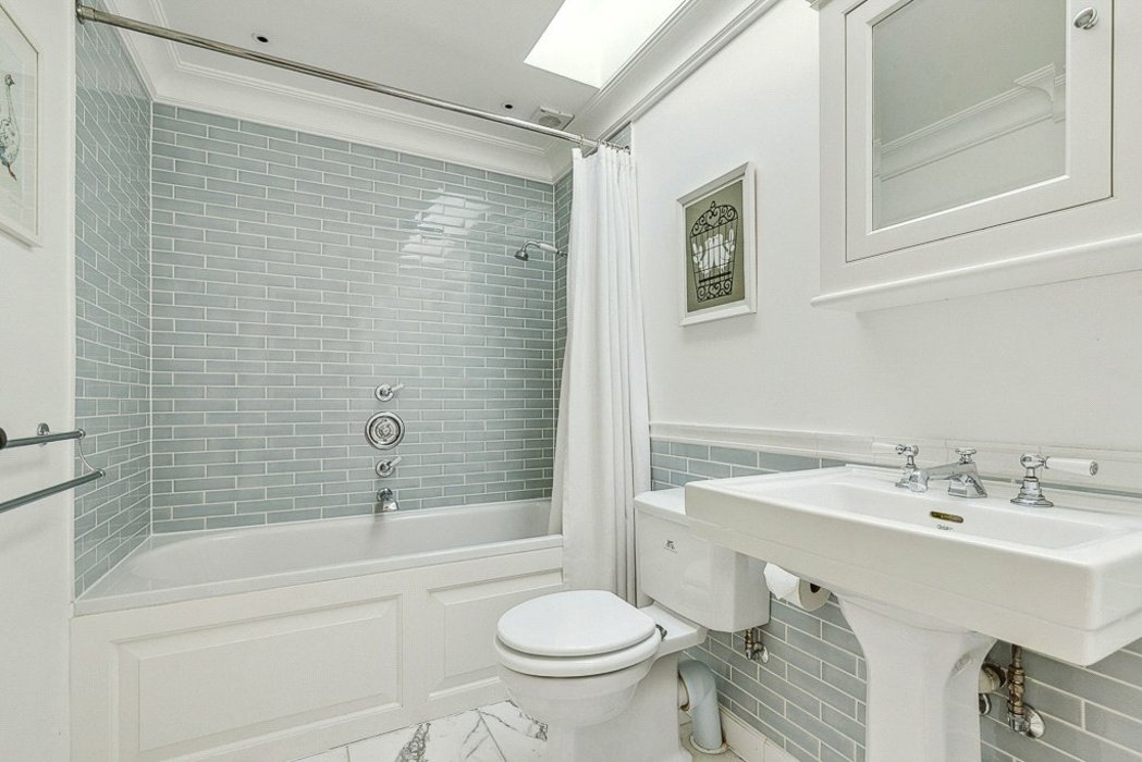 4 bedroom House for sale in Mayfair,London - Image 12