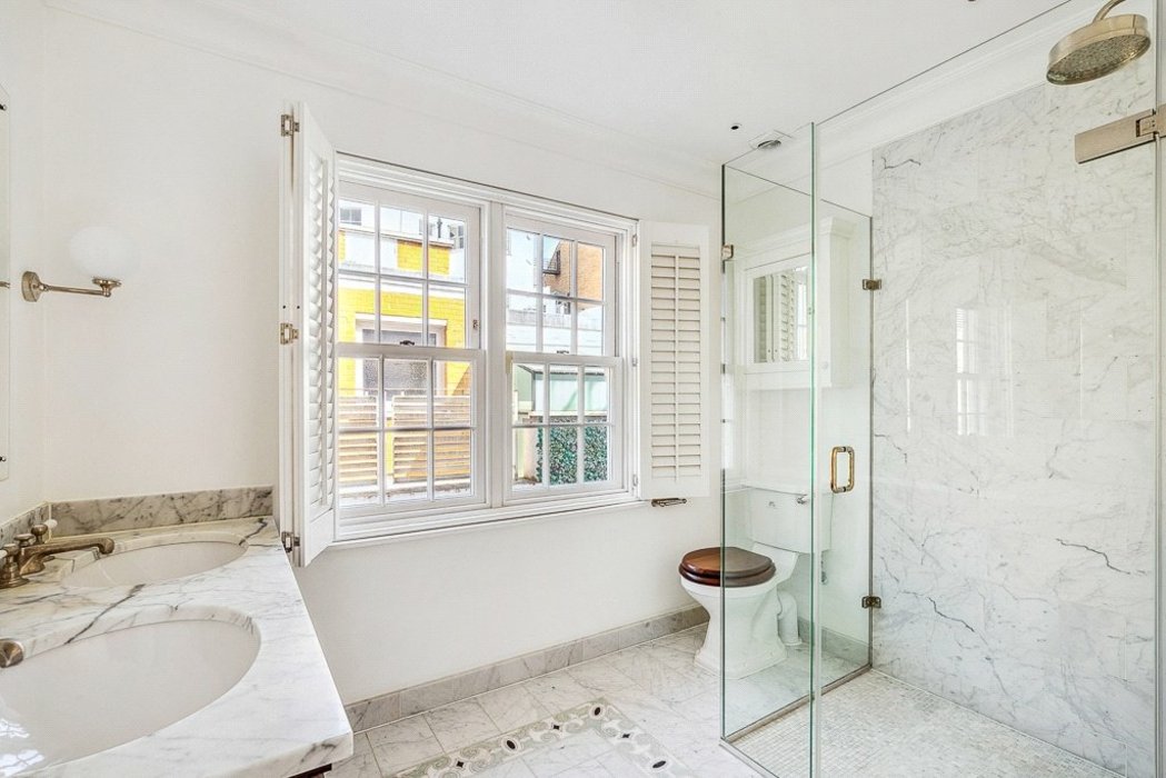 4 bedroom House for sale in Mayfair,London - Image 10