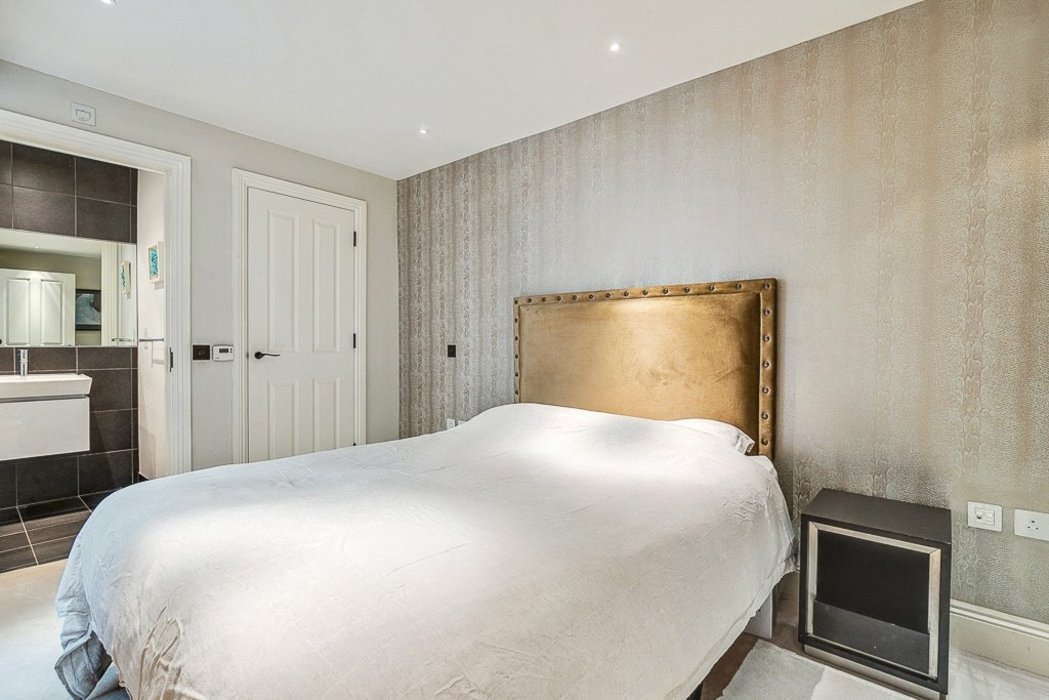 4 bedroom House for sale in Mayfair,London - Image 14