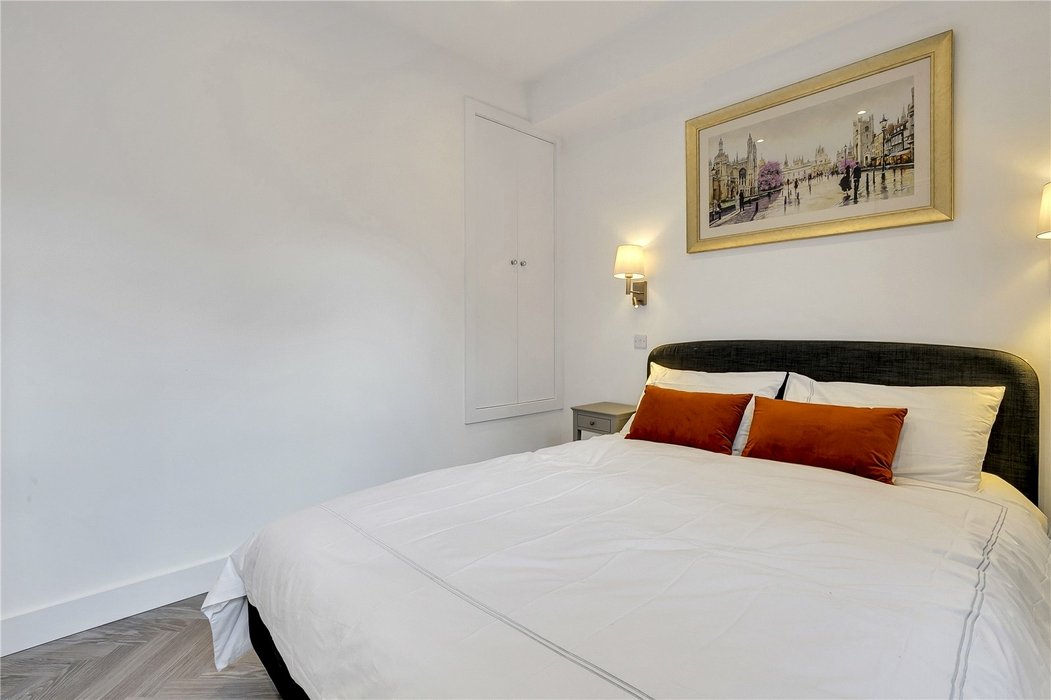 1 bedroom Flat let in Mayfair,London - Image 9