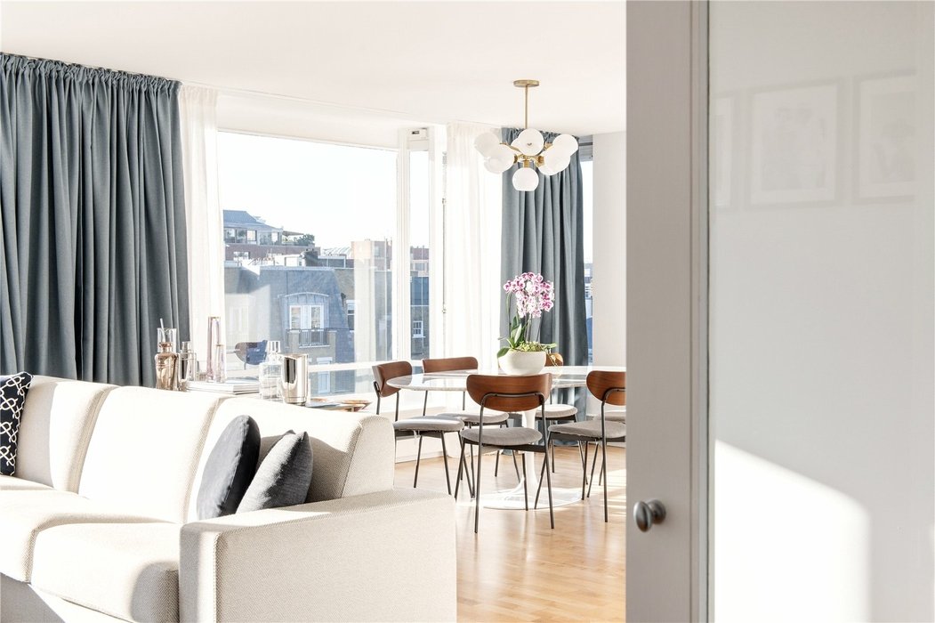 3 bedroom Flat to let in Mayfair,London - Image 23